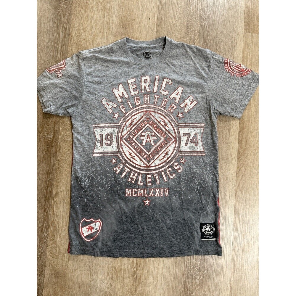 American Fighter Men’s T Shirt Gray Red Distressed Y2K Size Large